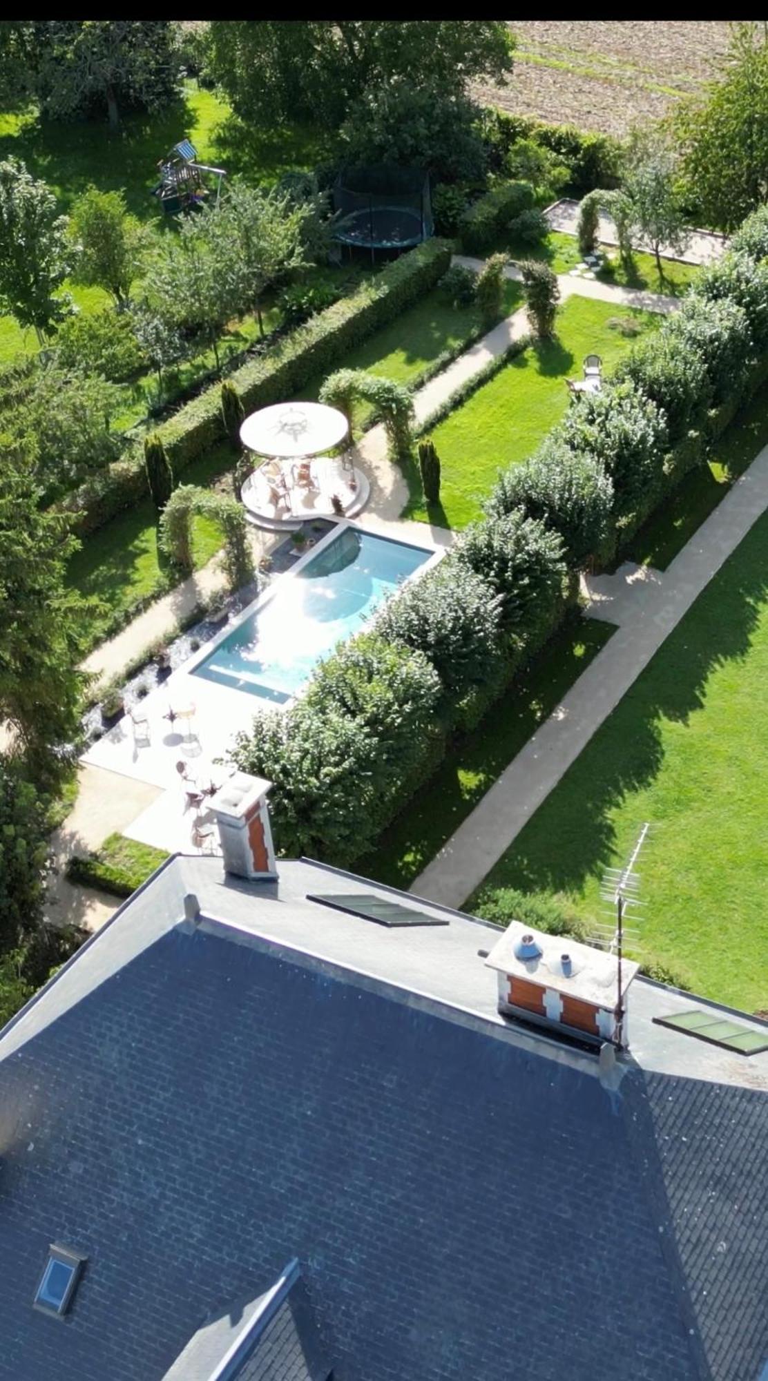 La Grande Maison Lgm Lesches Zewnętrze zdjęcie