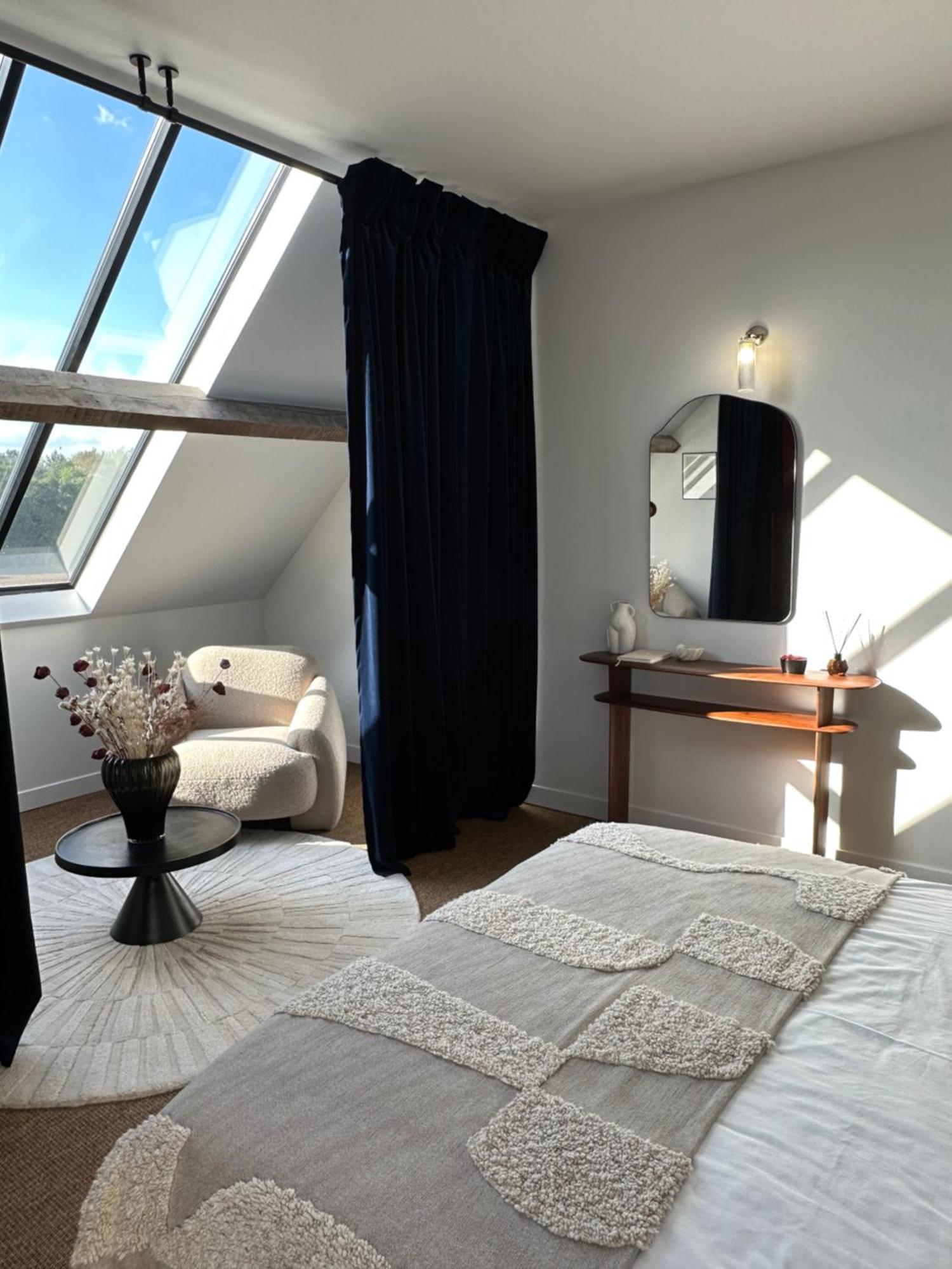 La Grande Maison Lgm Lesches Zewnętrze zdjęcie